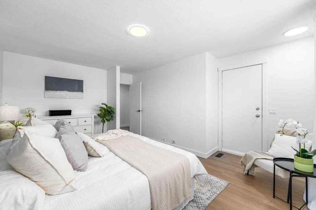 MLS® A2264926 - Unit #20 1055 72 Avenue NW in Huntington Hills Calgary, Residential