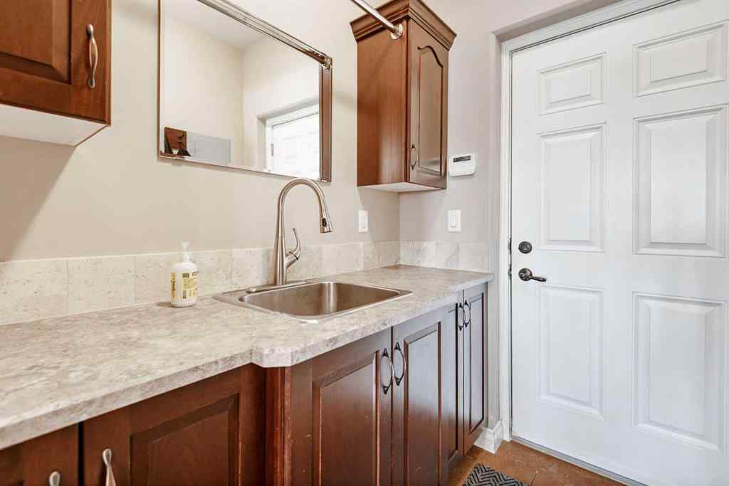 MLS® A2264928 - 41525 Range Road 32   in NONE Rural Lacombe County, Residential