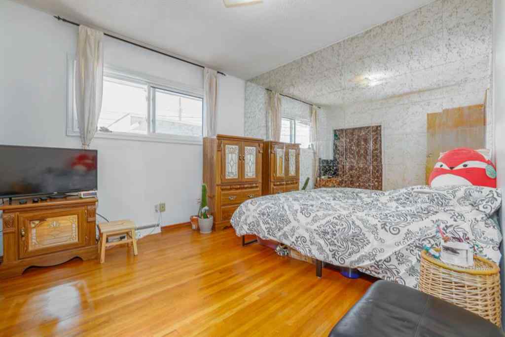 MLS® A2264934 - 4613 4 Avenue SE in Forest Heights Calgary, Residential