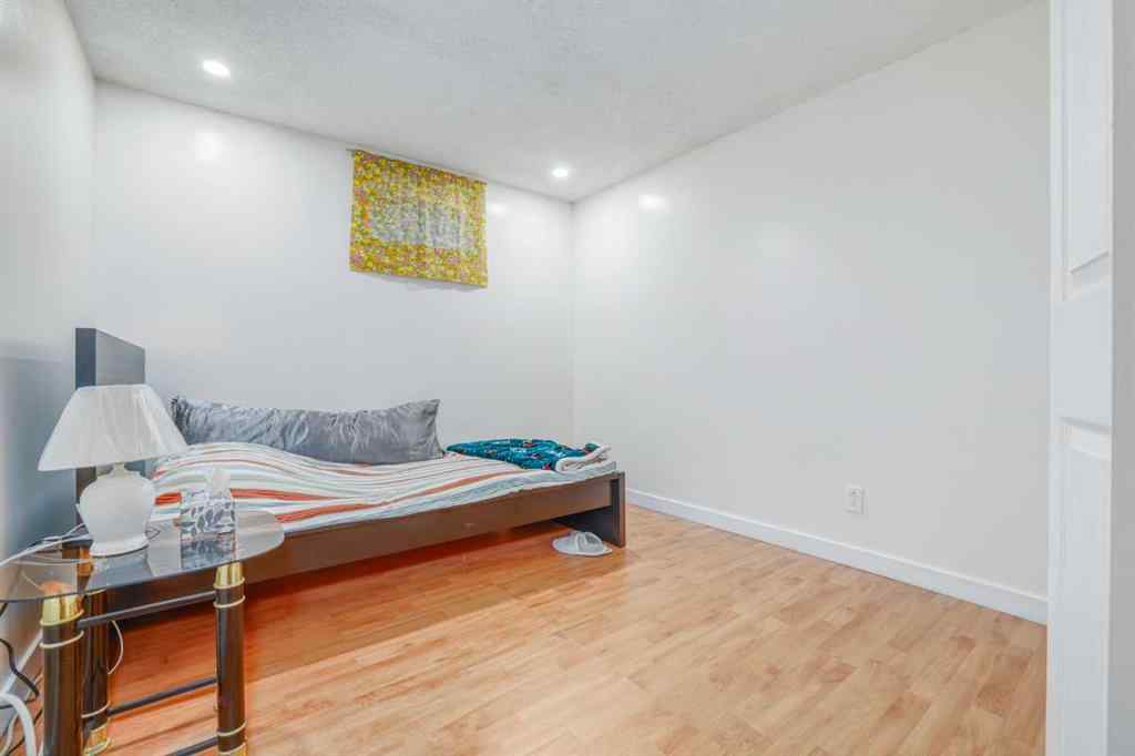 MLS® A2264934 - 4613 4 Avenue SE in Forest Heights Calgary, Residential