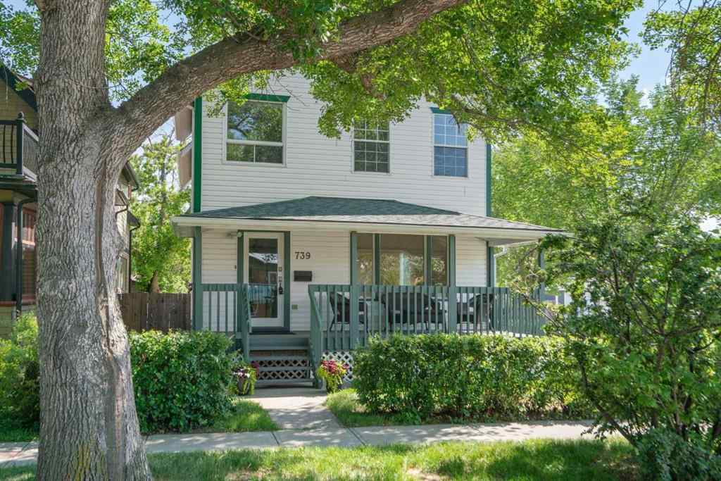 MLS® A2264936 - 739 19 Avenue NW in Mount Pleasant Calgary, Residential