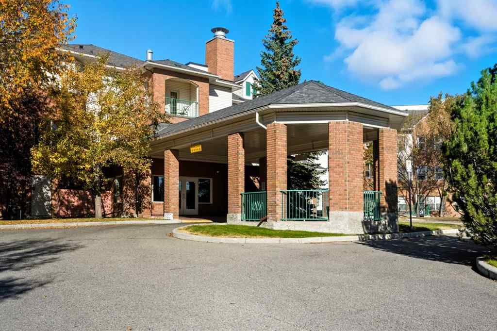 MLS® A2264937 - Unit #221 1920 14 Avenue NE in Mayland Heights Calgary, Residential