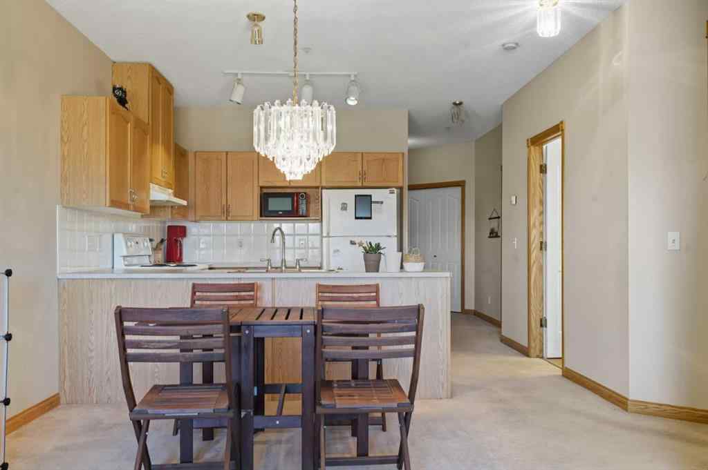 MLS® A2264937 - Unit #221 1920 14 Avenue NE in Mayland Heights Calgary, Residential