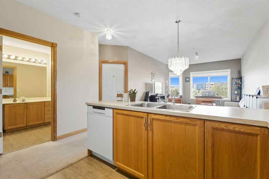 MLS® A2264937 - Unit #221 1920 14 Avenue NE in Mayland Heights Calgary, Residential