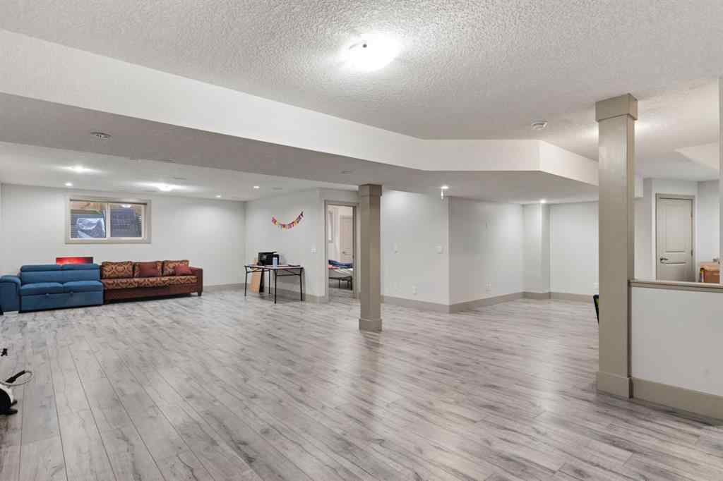 MLS® A2264939 - 269 Kinniburge Boulevard  in Kinniburgh North Chestermere, Residential