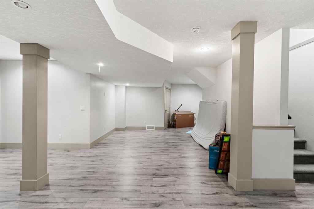 MLS® A2264939 - 269 Kinniburge Boulevard  in Kinniburgh North Chestermere, Residential