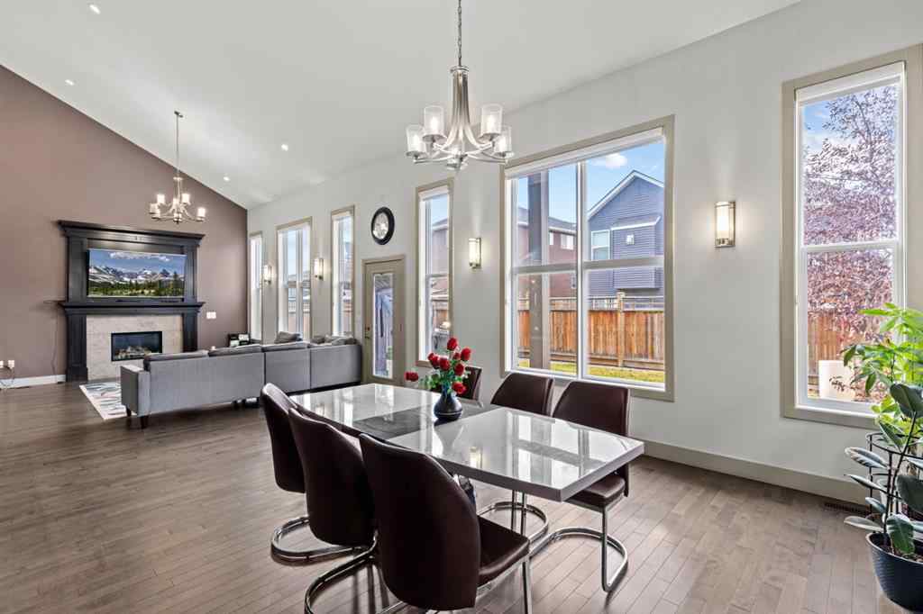 MLS® A2264939 - 269 Kinniburge Boulevard  in Kinniburgh North Chestermere, Residential