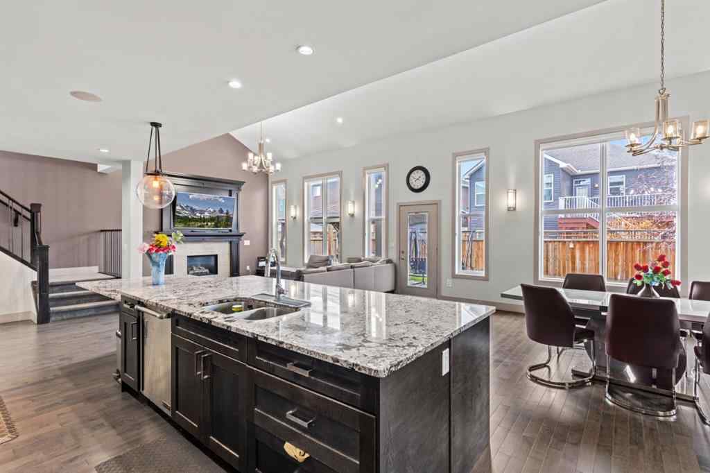 MLS® A2264939 - 269 Kinniburge Boulevard  in Kinniburgh North Chestermere, Residential