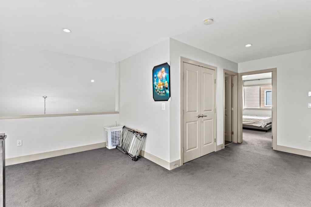 MLS® A2264939 - 269 Kinniburge Boulevard  in Kinniburgh North Chestermere, Residential