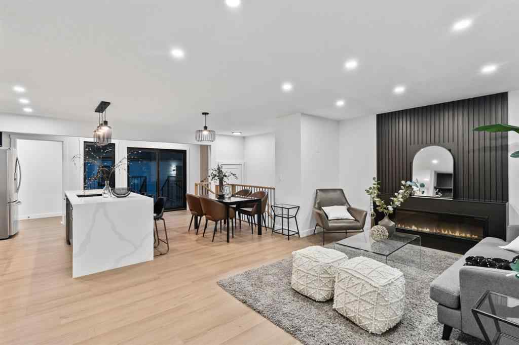 MLS® A2264944 - 4940 45 Street SW in Glamorgan Calgary, Residential