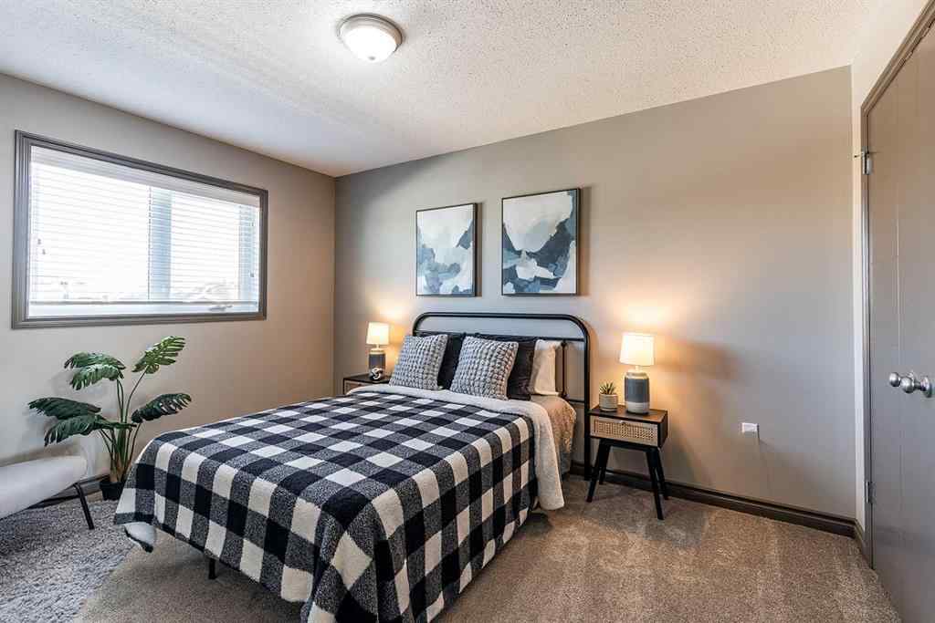 MLS® A2264947 - 44 Hamptons Crescent SE in SE Southridge Medicine Hat, Residential