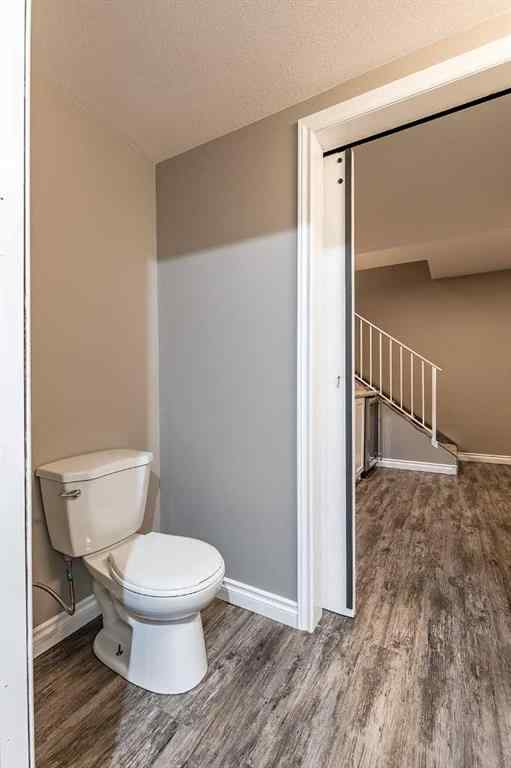 MLS® A2264947 - 44 Hamptons Crescent SE in SE Southridge Medicine Hat, Residential