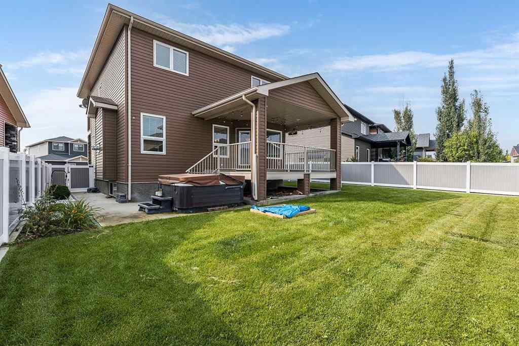 MLS® A2264947 - 44 Hamptons Crescent SE in SE Southridge Medicine Hat, Residential