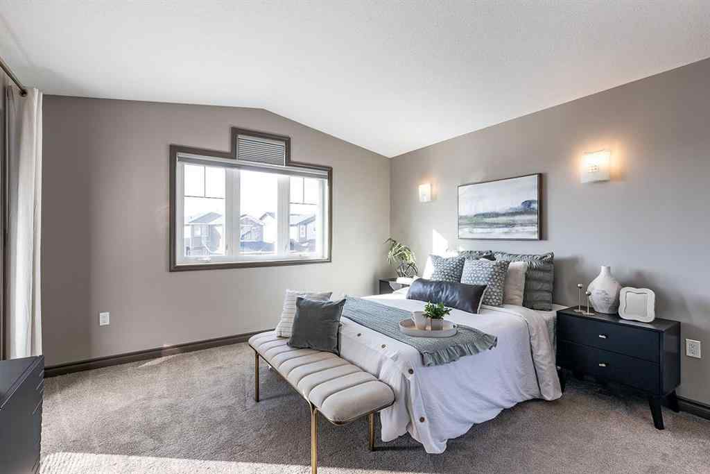 MLS® A2264947 - 44 Hamptons Crescent SE in SE Southridge Medicine Hat, Residential