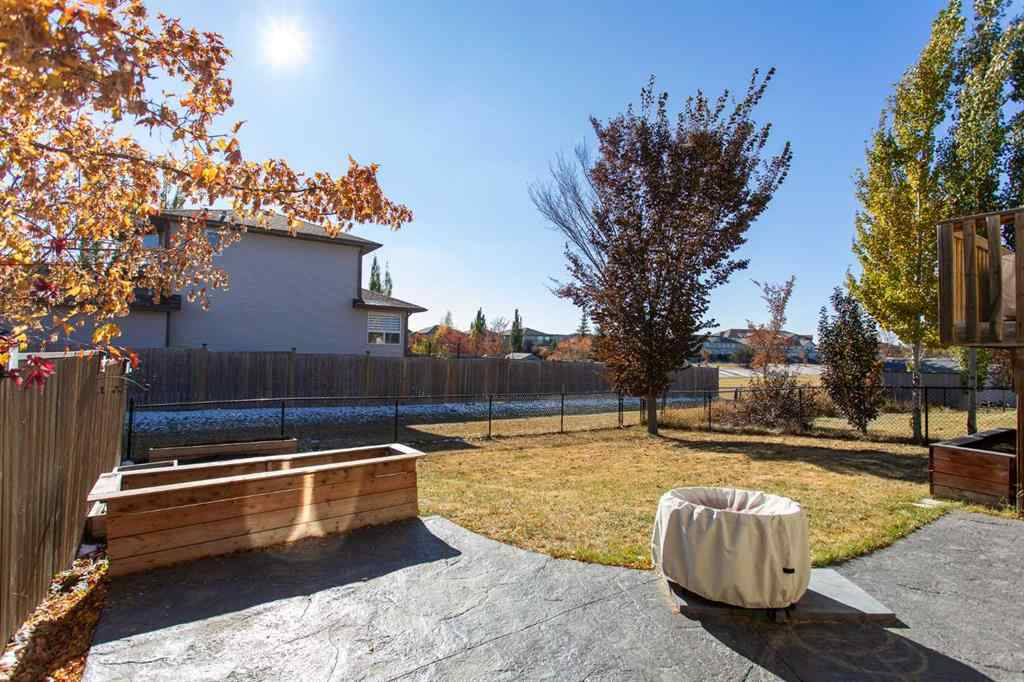 MLS® A2264949 - 62 Larsen Crescent  in Lonsdale Red Deer, Residential