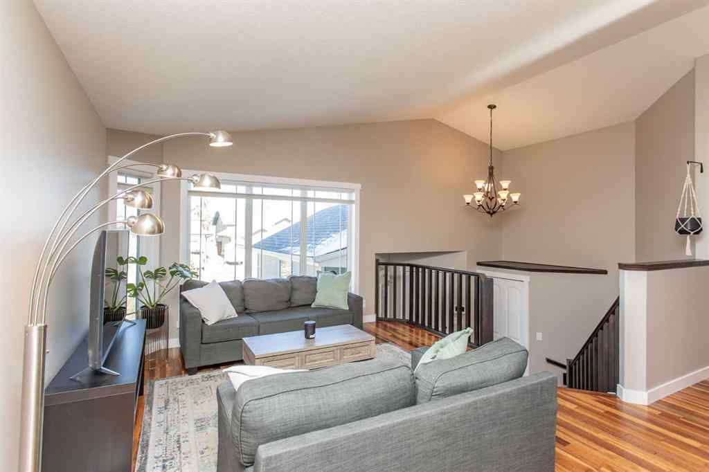 MLS® A2264949 - 62 Larsen Crescent  in Lonsdale Red Deer, Residential