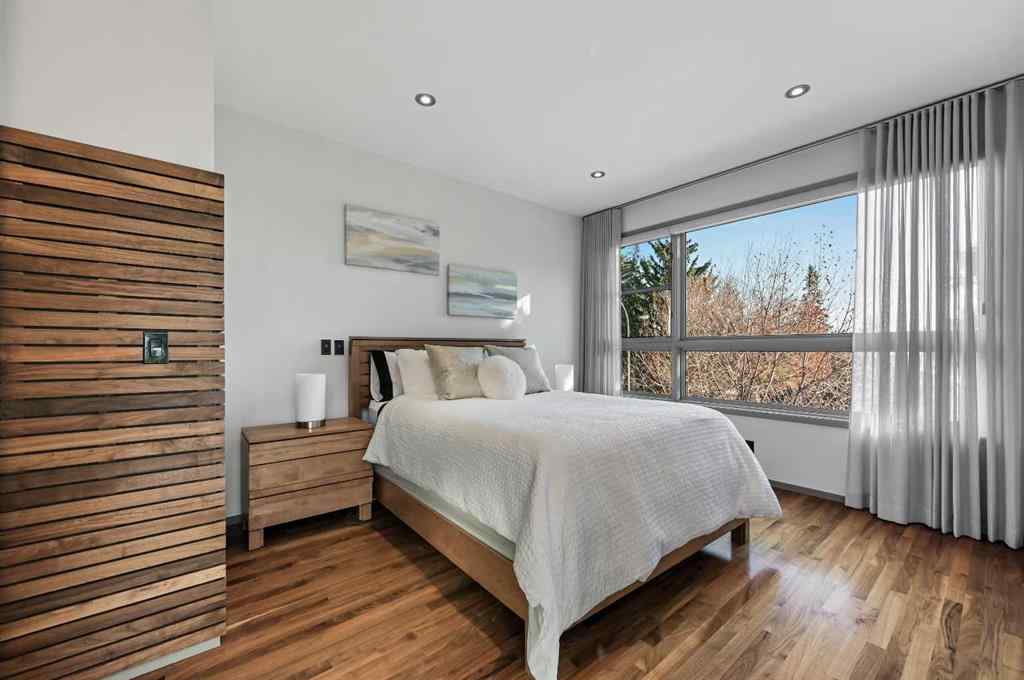 MLS® A2264953 - 2702 28 Avenue SW in Killarney/Glengarry Calgary, Residential