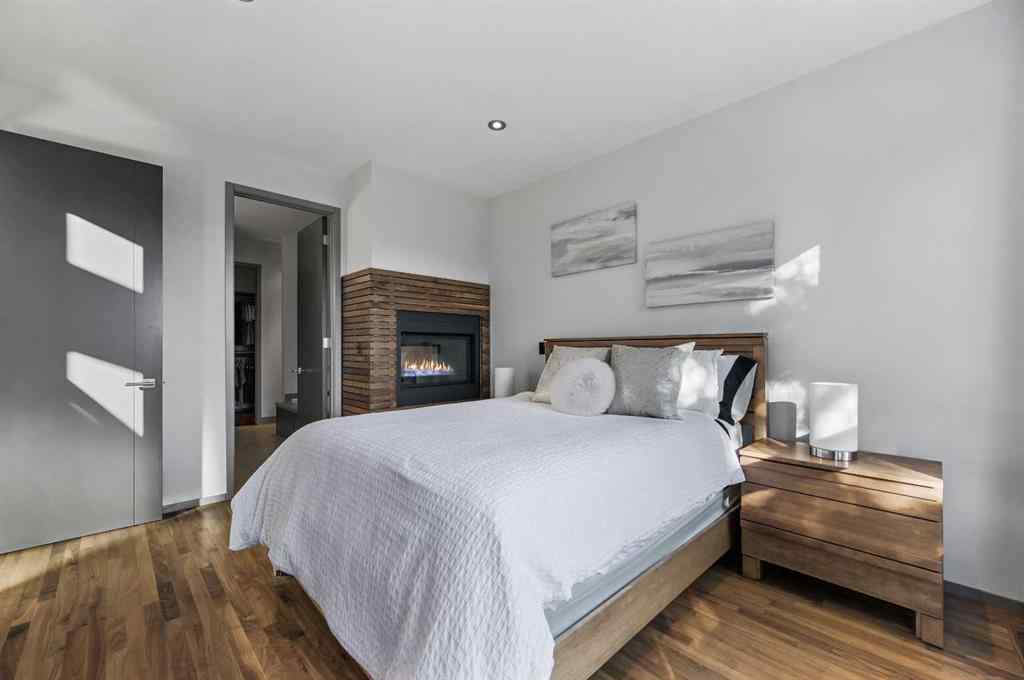 MLS® A2264953 - 2702 28 Avenue SW in Killarney/Glengarry Calgary, Residential