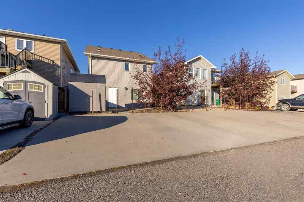 MLS® A2264957 - 230 Mt Sundance Crescent W in Sunridge Lethbridge, Residential
