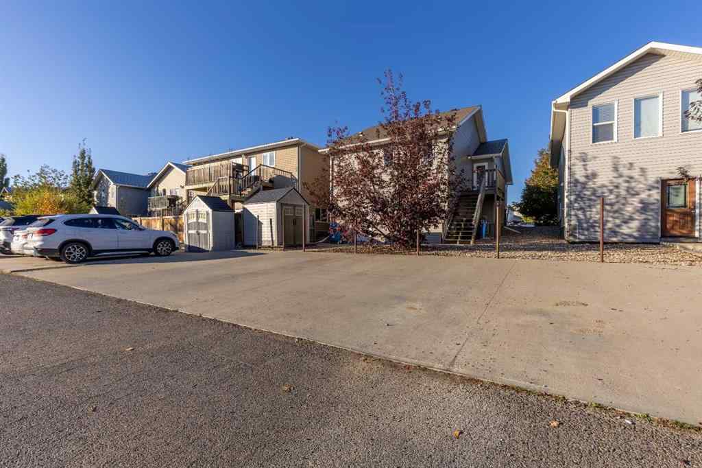 MLS® A2264957 - 230 Mt Sundance Crescent W in Sunridge Lethbridge, Residential