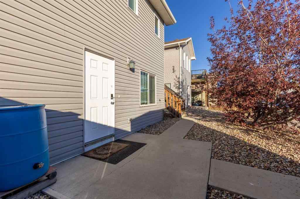 MLS® A2264957 - 230 Mt Sundance Crescent W in Sunridge Lethbridge, Residential