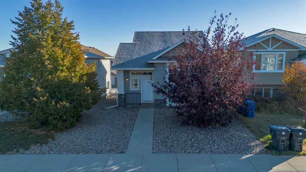 MLS® A2264957 - 230 Mt Sundance Crescent W in Sunridge Lethbridge, Residential