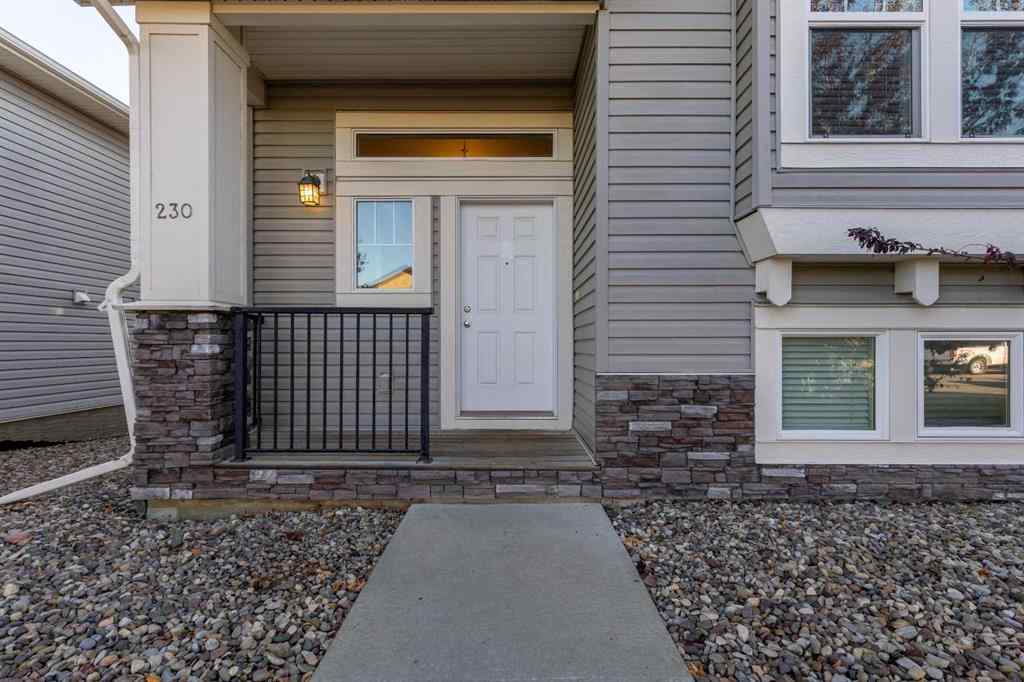 MLS® A2264957 - 230 Mt Sundance Crescent W in Sunridge Lethbridge, Residential