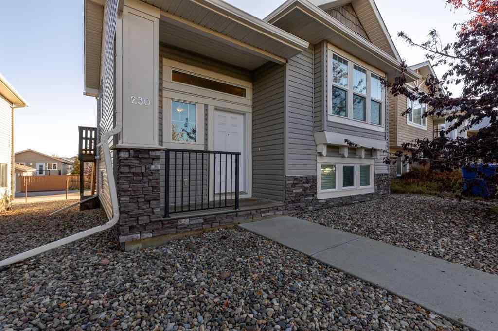 MLS® A2264957 - 230 Mt Sundance Crescent W in Sunridge Lethbridge, Residential