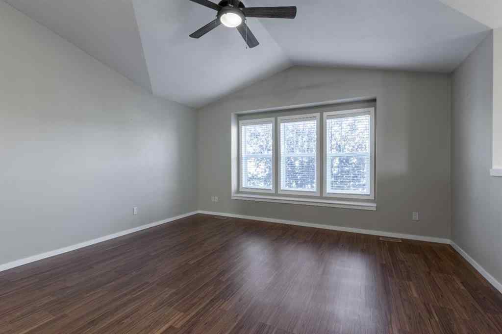 MLS® A2264957 - 230 Mt Sundance Crescent W in Sunridge Lethbridge, Residential