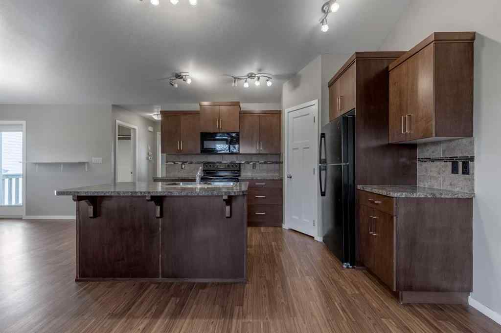 MLS® A2264957 - 230 Mt Sundance Crescent W in Sunridge Lethbridge, Residential