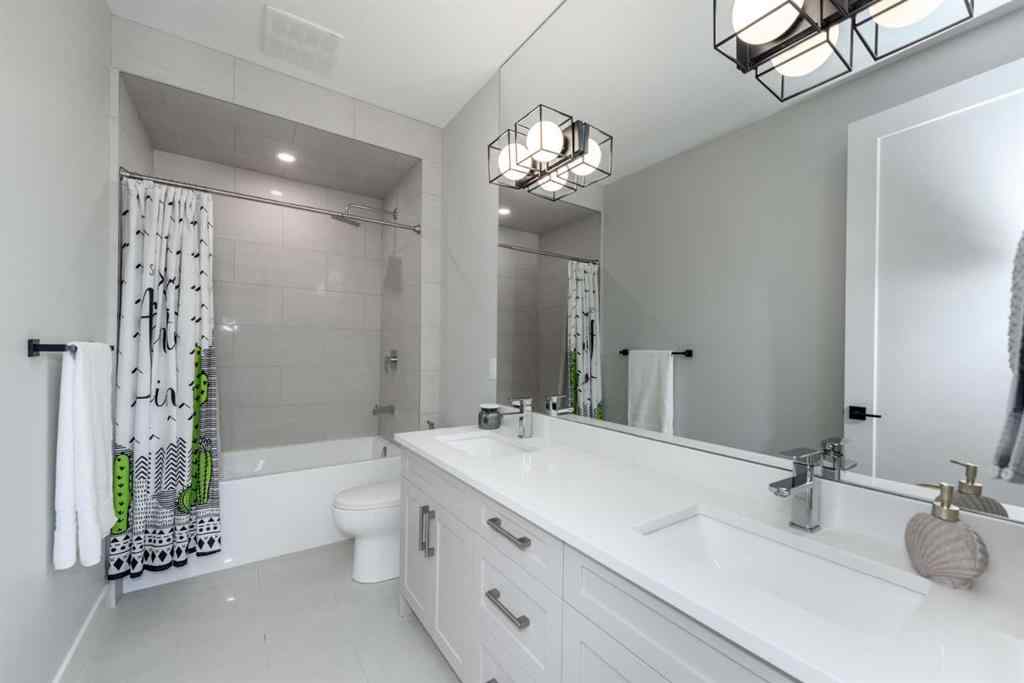 MLS® A2264959 - 4210 41 Avenue SW in Glamorgan Calgary, Residential