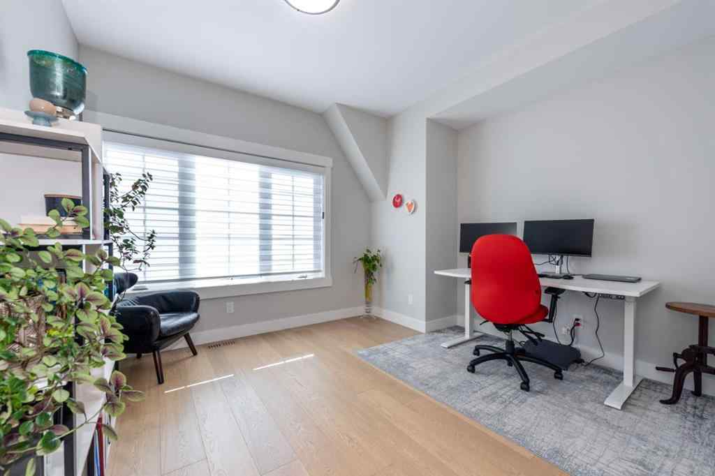 MLS® A2264959 - 4210 41 Avenue SW in Glamorgan Calgary, Residential