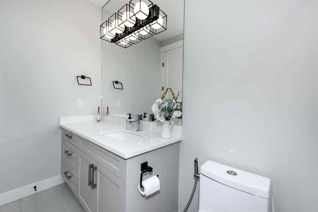 MLS® A2264959 - 4210 41 Avenue SW in Glamorgan Calgary, Residential