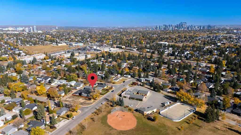 MLS® A2264959 - 4210 41 Avenue SW in Glamorgan Calgary, Residential