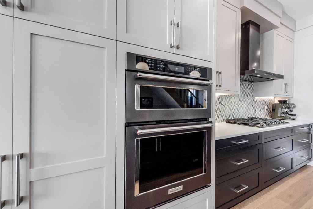 MLS® A2264959 - 4210 41 Avenue SW in Glamorgan Calgary, Residential