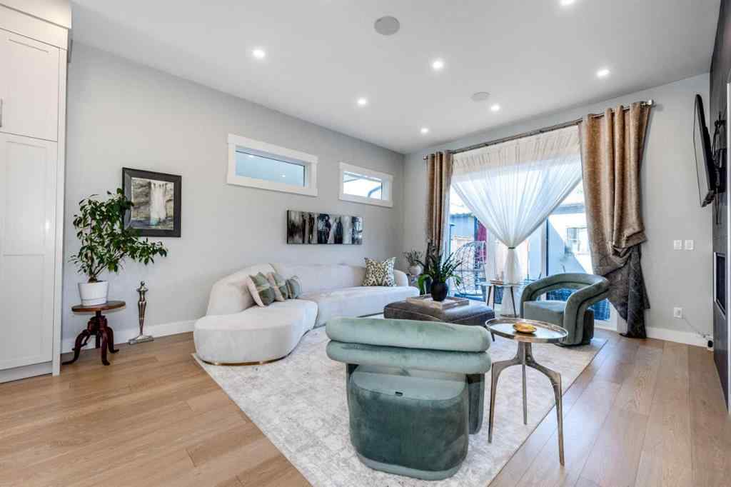 MLS® A2264959 - 4210 41 Avenue SW in Glamorgan Calgary, Residential