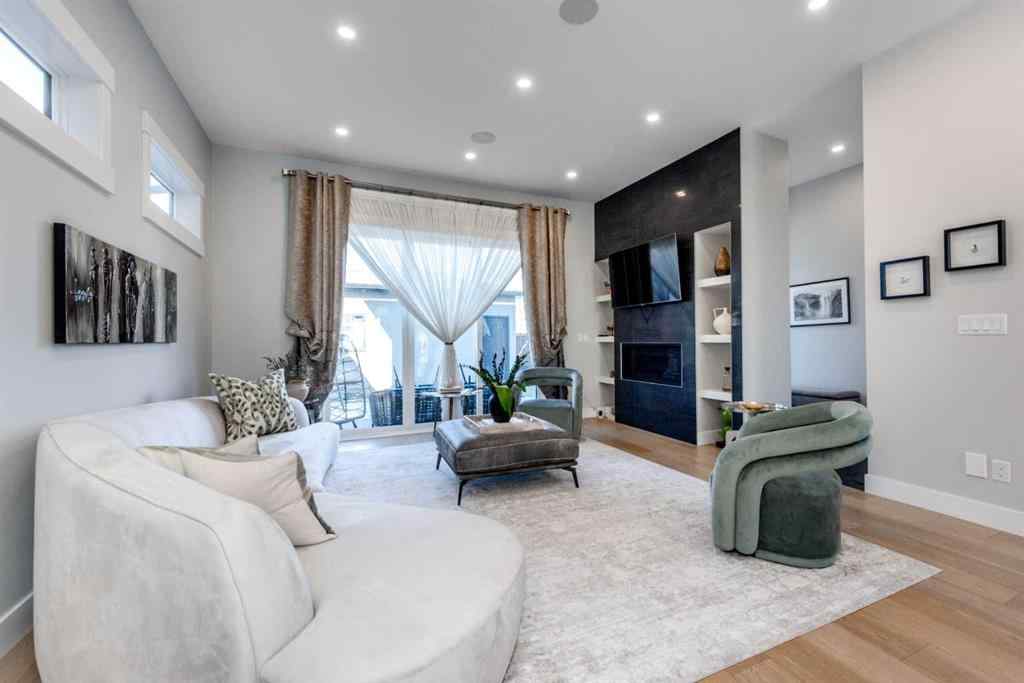 MLS® A2264959 - 4210 41 Avenue SW in Glamorgan Calgary, Residential