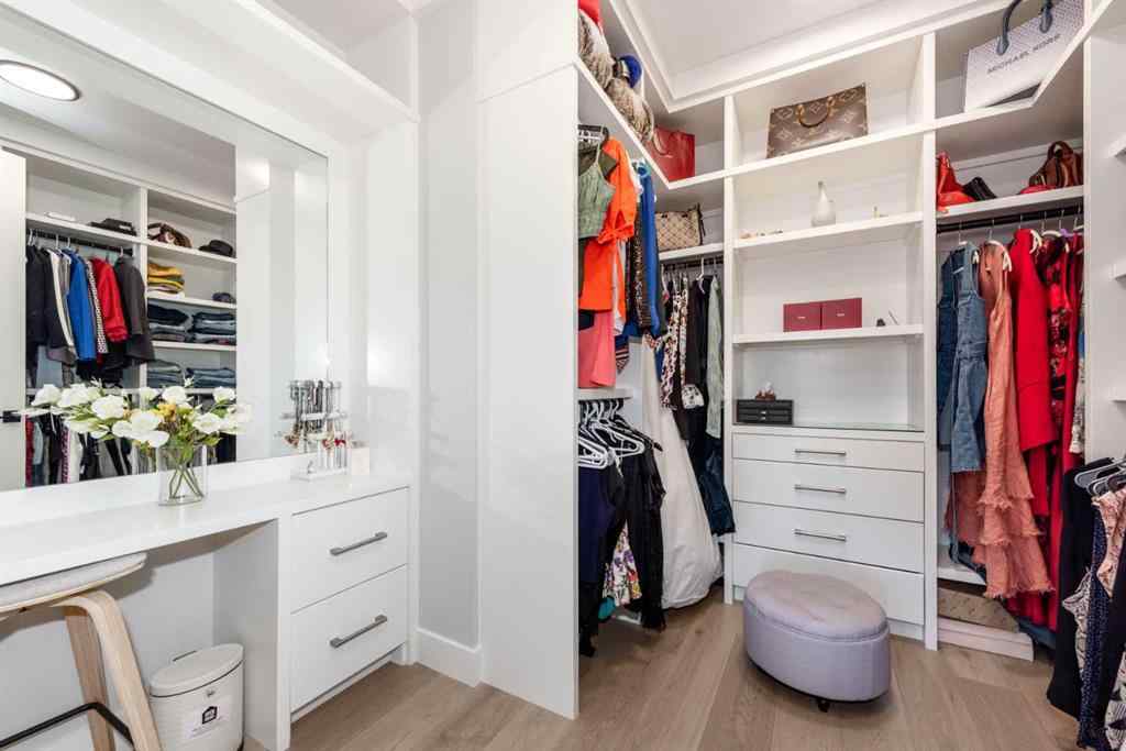 MLS® A2264959 - 4210 41 Avenue SW in Glamorgan Calgary, Residential