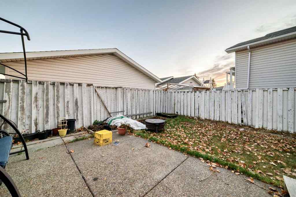 MLS® A2264960 - 11 San Diego Green NE in Monterey Park Calgary, Residential