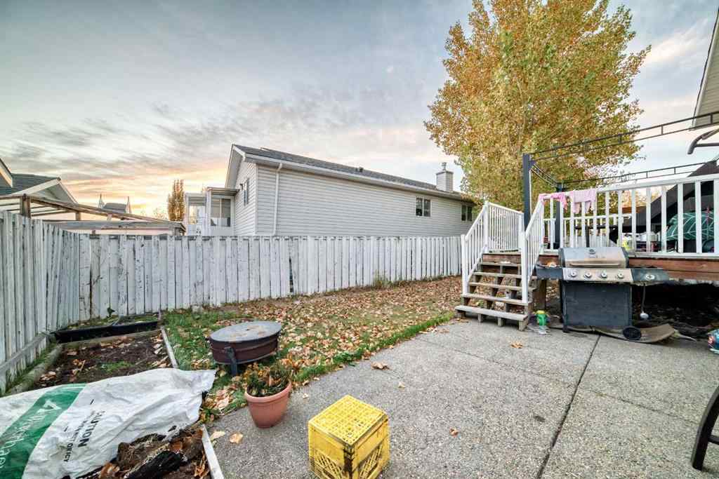 MLS® A2264960 - 11 San Diego Green NE in Monterey Park Calgary, Residential