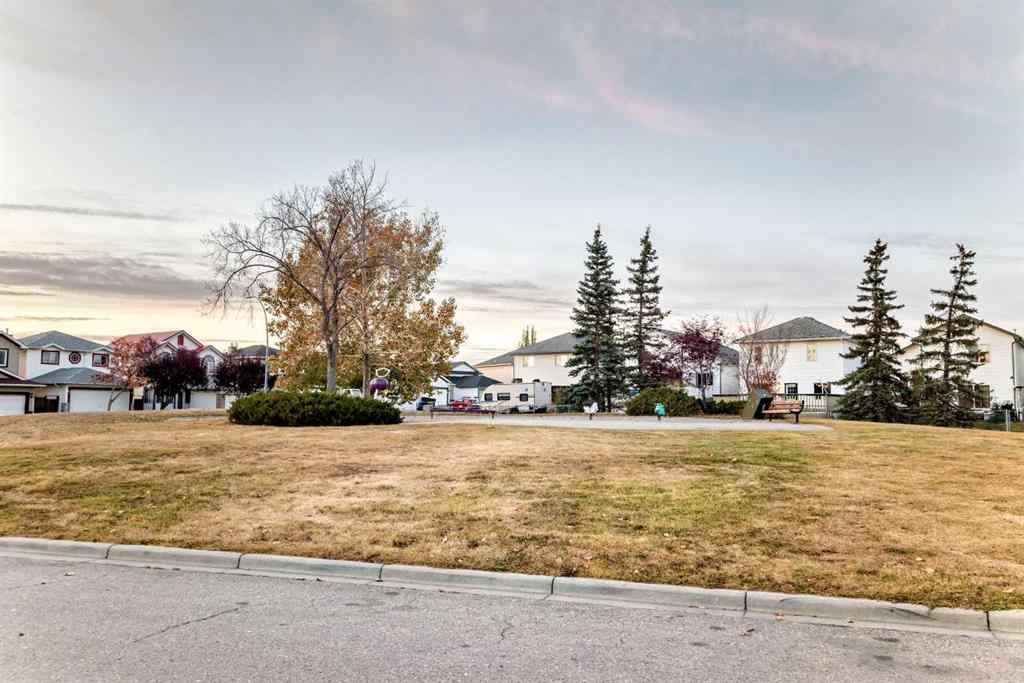 MLS® A2264960 - 11 San Diego Green NE in Monterey Park Calgary, Residential