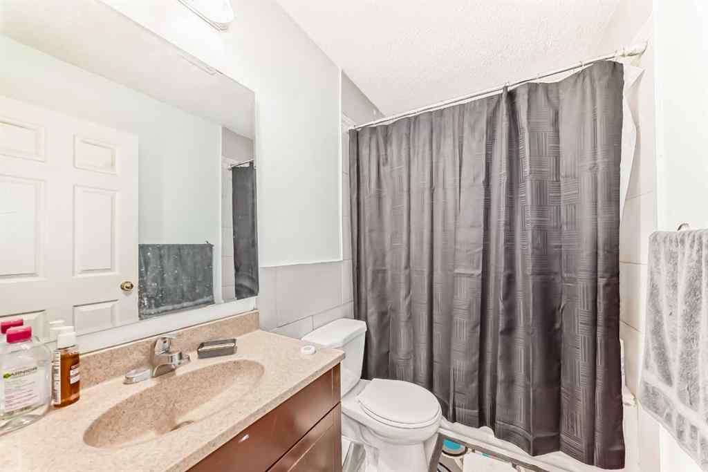 MLS® A2264960 - 11 San Diego Green NE in Monterey Park Calgary, Residential