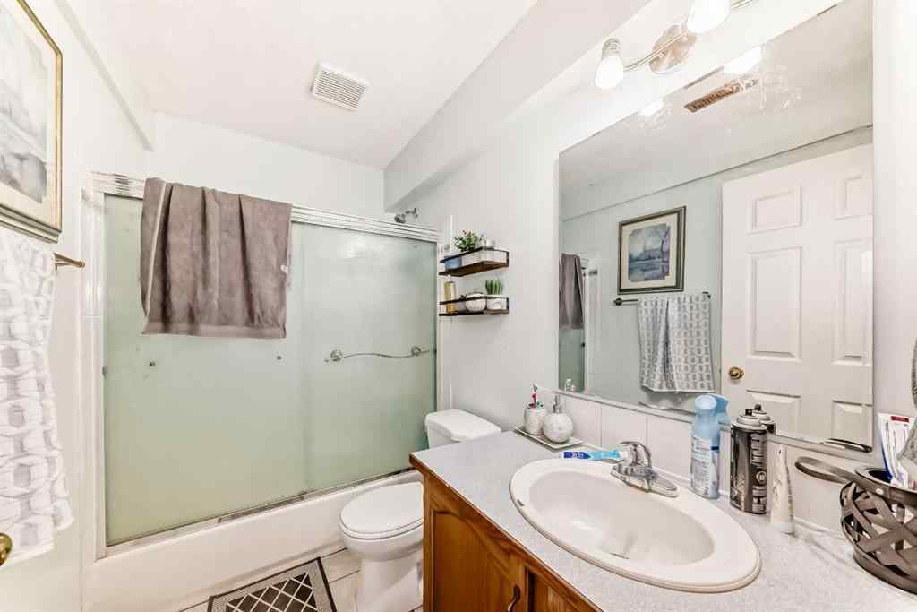 MLS® A2264960 - 11 San Diego Green NE in Monterey Park Calgary, Residential