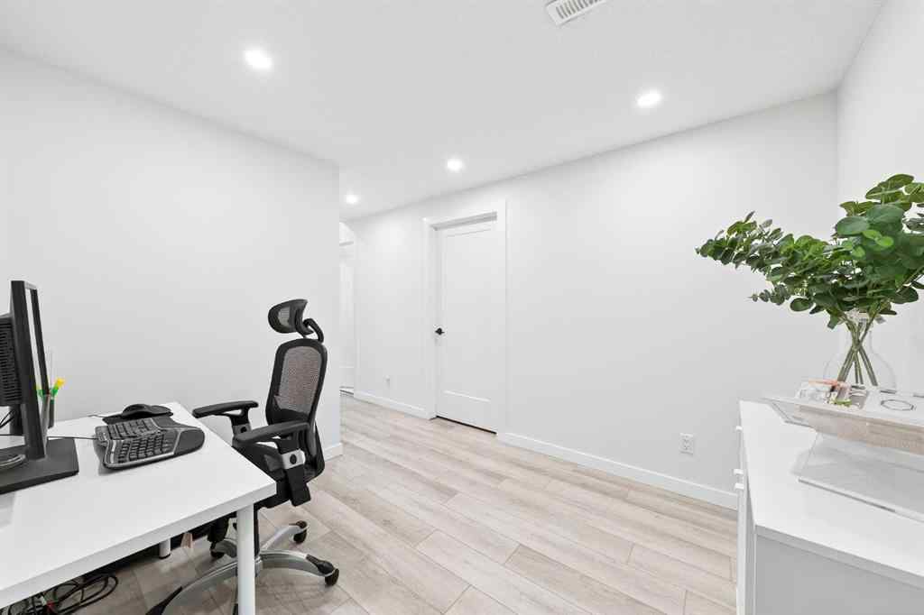 MLS® A2264962 - 131 Sherwood Bay NW in Sherwood Calgary, Residential