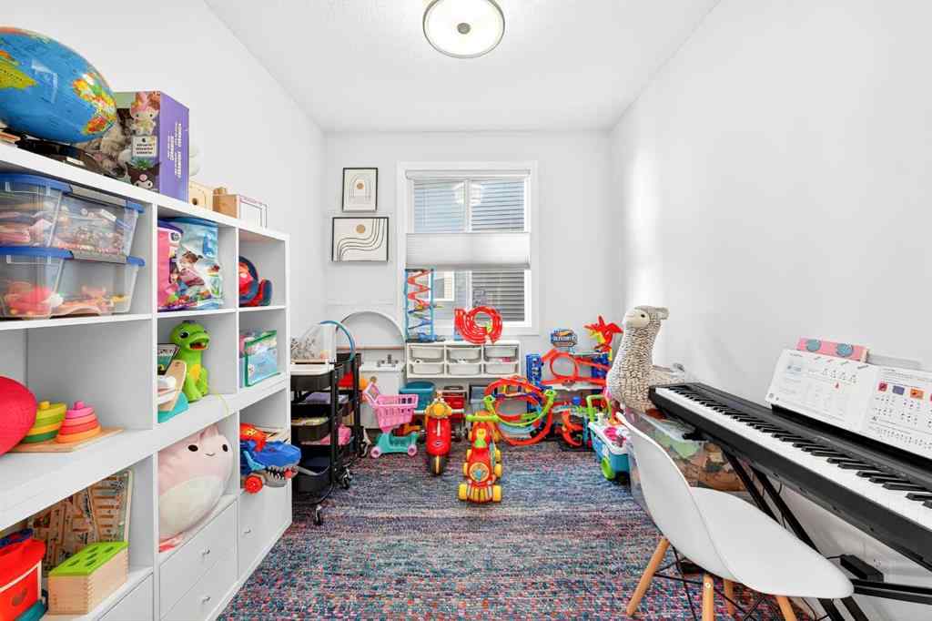 MLS® A2264962 - 131 Sherwood Bay NW in Sherwood Calgary, Residential