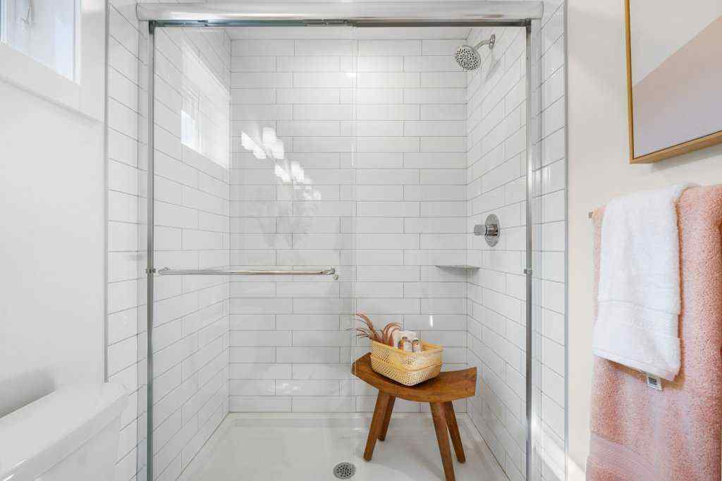 MLS® A2264966 - 180 Ricardo Ranch Avenue SE in Ricardo Ranch Calgary, Residential