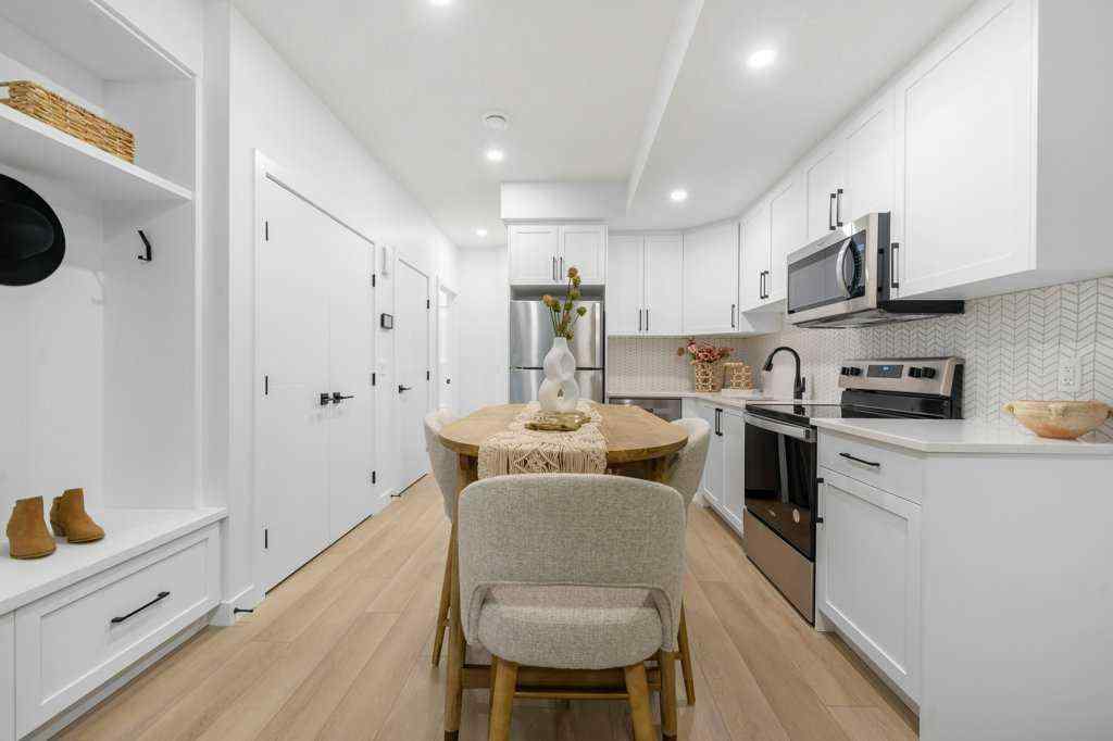 MLS® A2264966 - 180 Ricardo Ranch Avenue SE in Ricardo Ranch Calgary, Residential