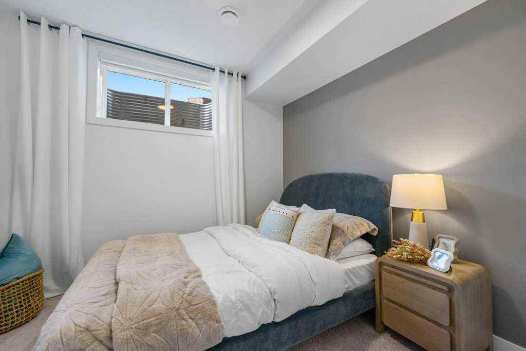 MLS® A2264966 - 180 Ricardo Ranch Avenue SE in Ricardo Ranch Calgary, Residential