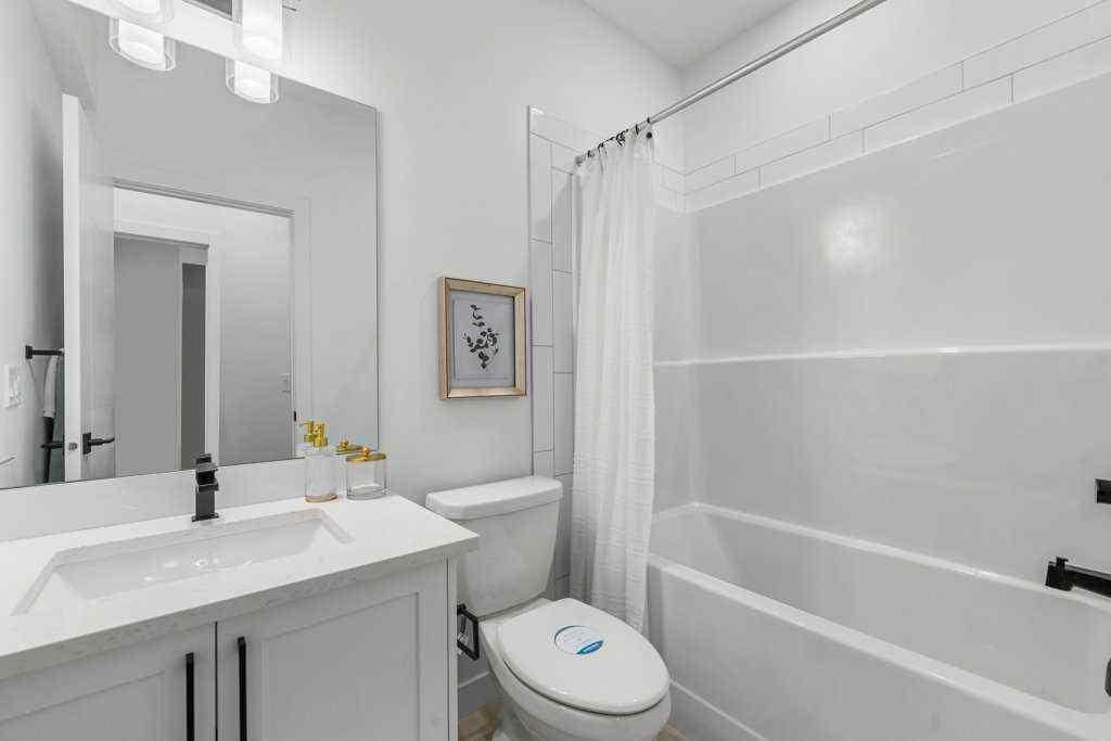 MLS® A2264966 - 180 Ricardo Ranch Avenue SE in Ricardo Ranch Calgary, Residential