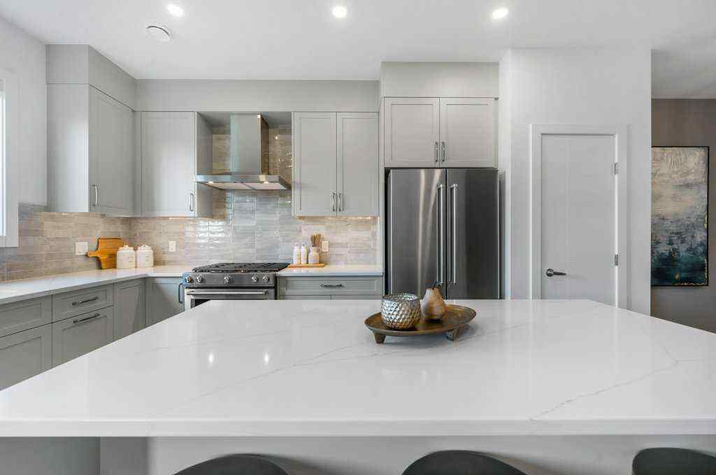 MLS® A2264966 - 180 Ricardo Ranch Avenue SE in Ricardo Ranch Calgary, Residential